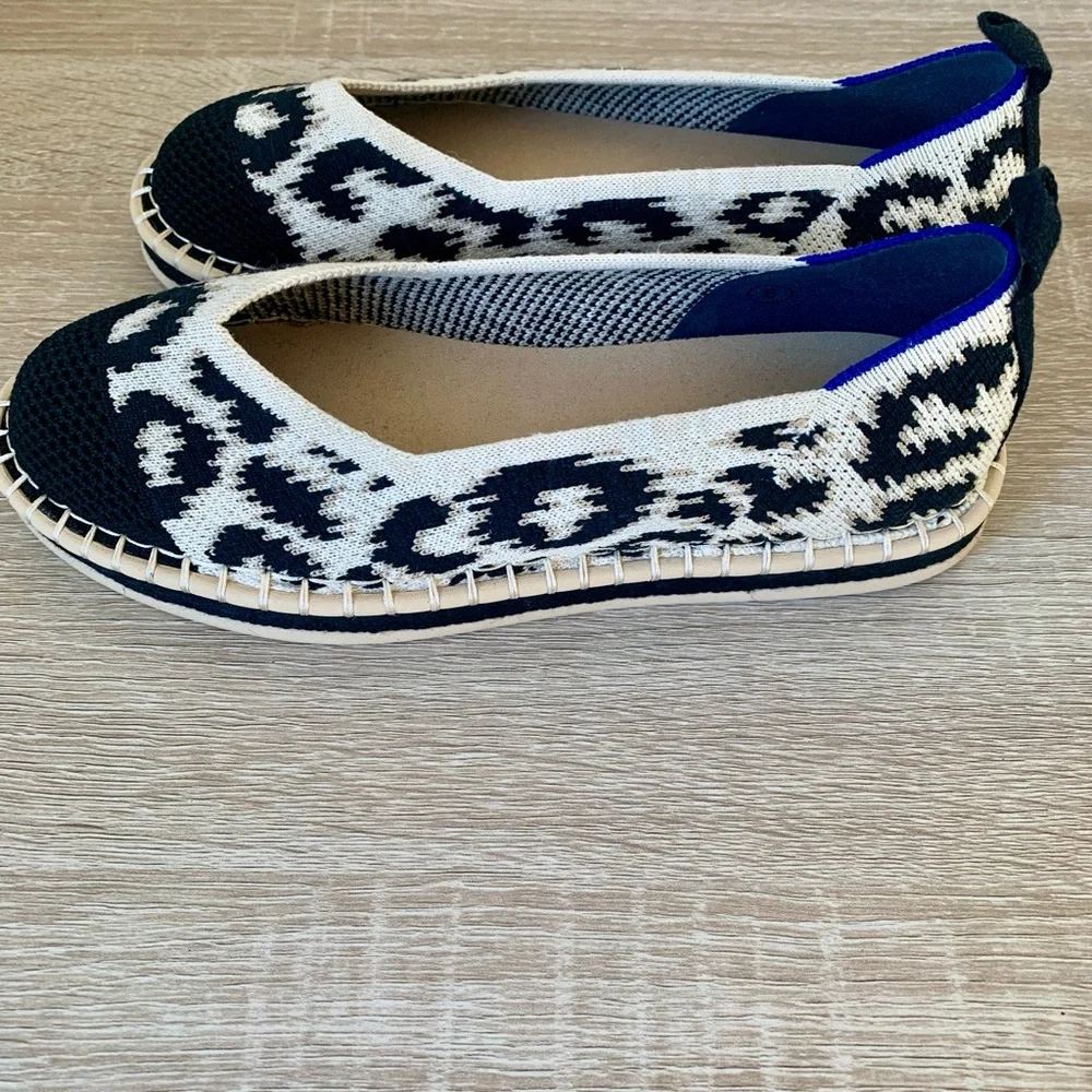 Rothy's Black and White Patterned Sandy Cat Espadrilles - Picture 5 of 7